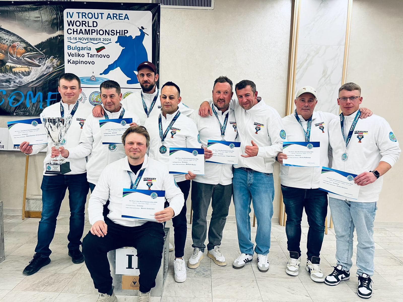 Deutsche Nationalmannschaft wird Vize-Weltmeister bei der Trout Area WM in Bulgarien